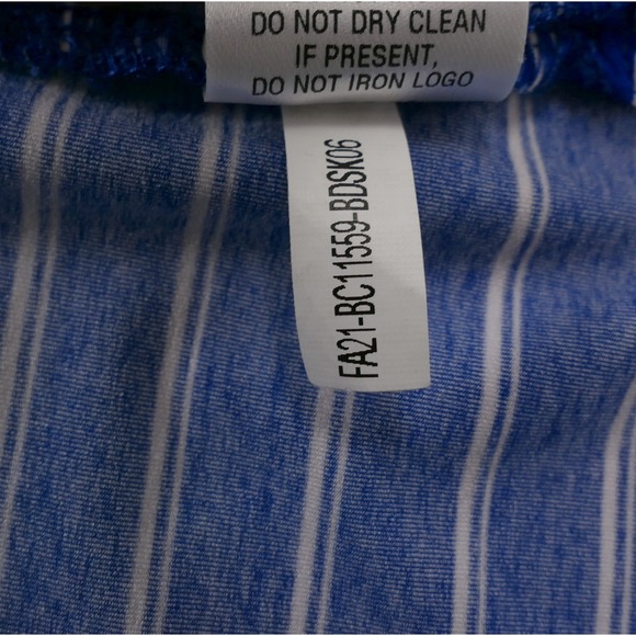 B. Draddy Mens L Polo Medinah Country Club Striped Blue Golf Performance Jersey - Picture 7 of 7